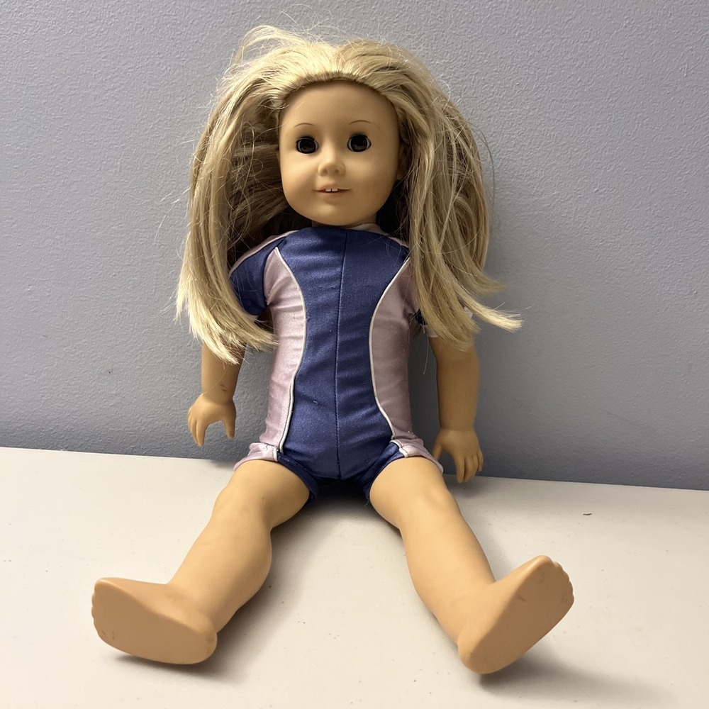 American Girl 2008 Doll Blonde Hair, Dark Brown Eyes Possibly Kailey Hopkins?